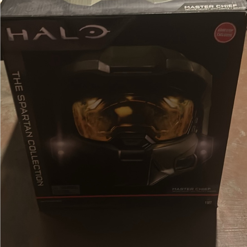 Master Chief Deluxe Helmet